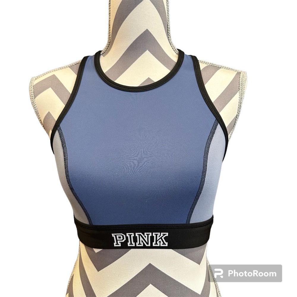 Victoria’s Secret Pink Reversible sports bra size small